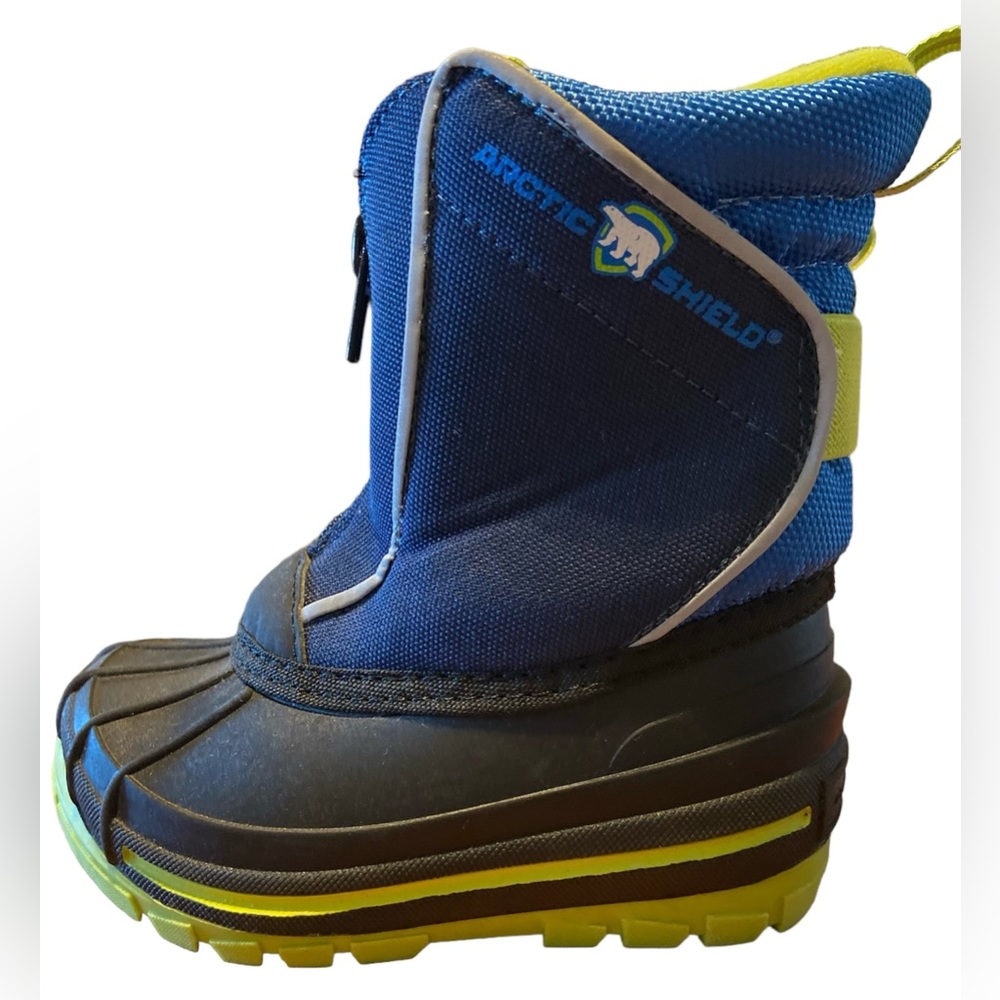 Arctic Sheild Waterproof Insulated Snow Boots - NWOT